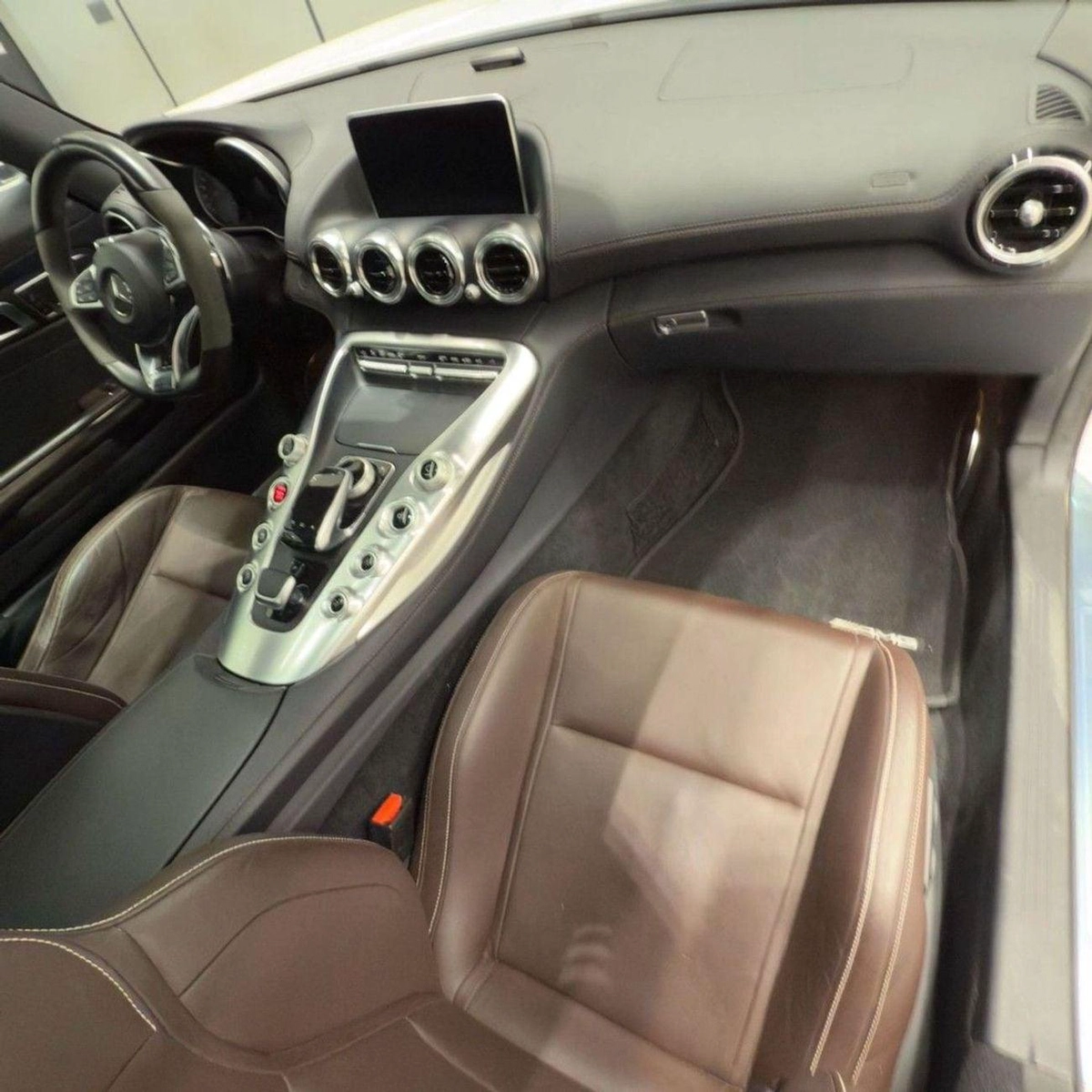 Mercedes Benz AMG GT Mercedes-Benz AMG GT S 2016 Japanese specs-14-0