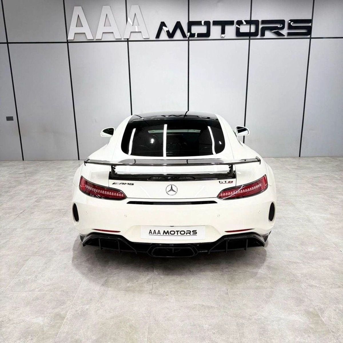 Mercedes Benz AMG GT Mercedes-Benz AMG GT S 2016 Japanese specs-24-0