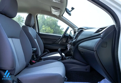 Mitsubishi L200 Double Cab-13