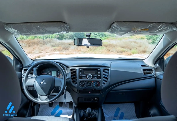 Mitsubishi L200 Double Cab