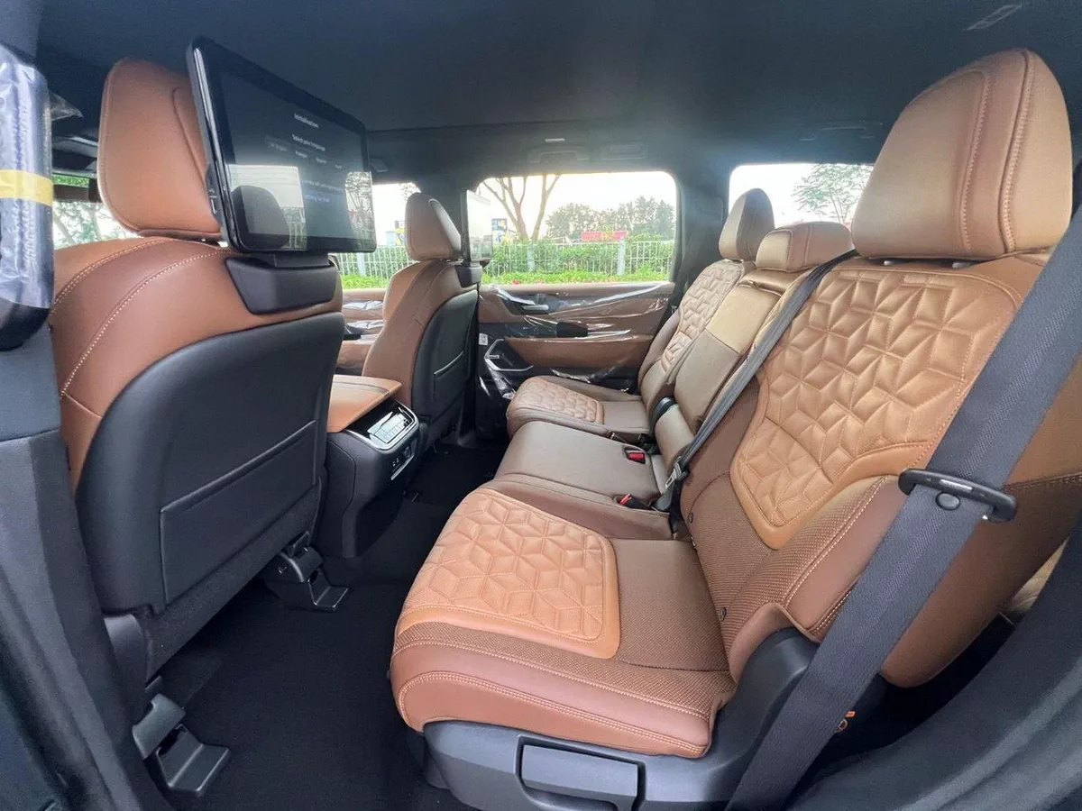 Nissan Patrol LE PLATINUM CITY LE PLATINUM-8-0