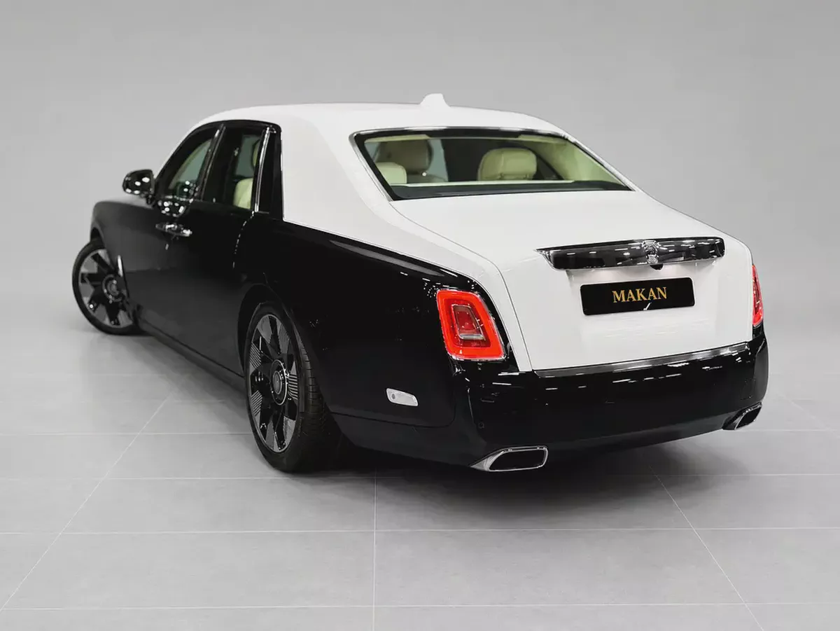 Rolls-Royce Phantom Standard 2024 European Specs-3-3