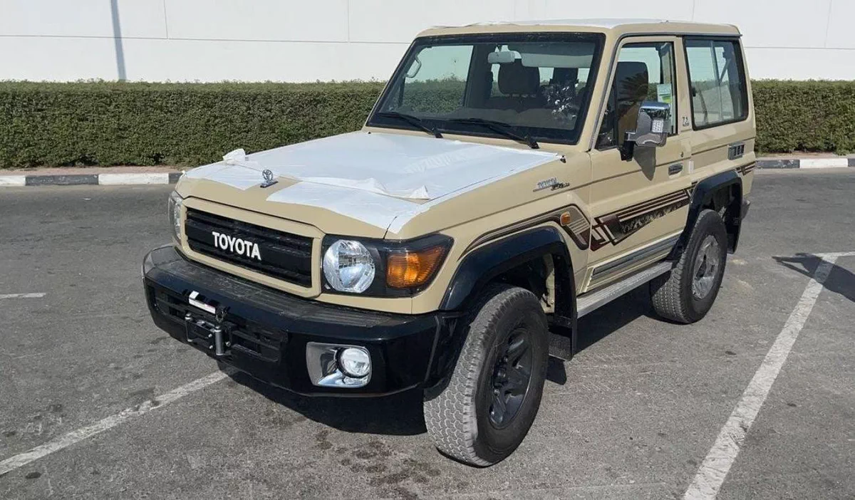 Toyota Land Cruiser 70 HT VXR TOYOTA LANDCRUISER 2 DOOR CAPSULE 70TH ANNIVERSARY-2-0