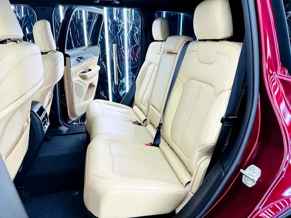 Jeep Grand Cherokee 2024 GCC | Low Mileage | Al Futtaim Warranty 2029 | Al Futtaim Service 2027