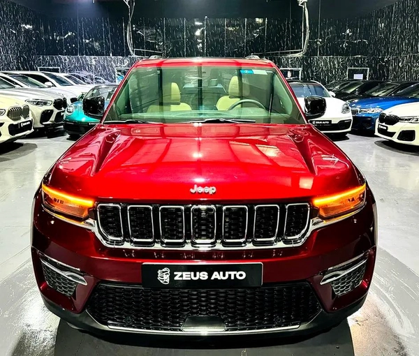 Jeep Grand Cherokee 2024 GCC | Low Mileage | Al Futtaim Warranty 2029 | Al Futtaim Service 2027
