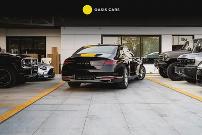 2023 Genesis G90 Royal LWB GCC Specs 3.5L V6 Low Mileage-3