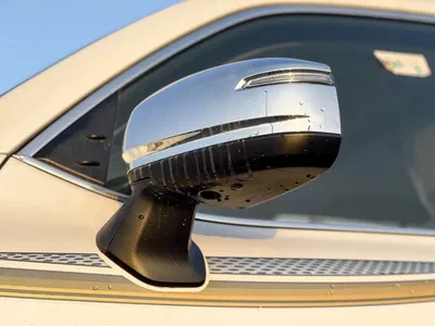 Toyota Land Cruiser  EXPORT ONLY - 2026 LC300 VX 4.0L (GCC Specification)-9