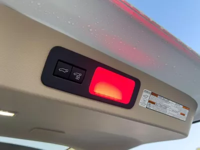 Toyota Land Cruiser  EXPORT ONLY - 2026 LC300 VX 4.0L (GCC Specification)-13