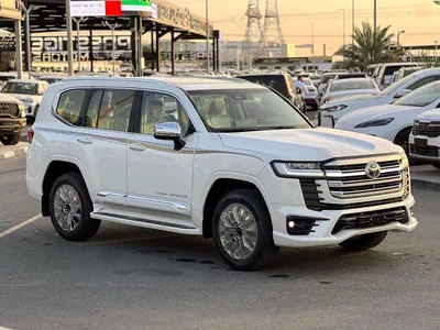 Toyota Land Cruiser  EXPORT ONLY - 2026 LC300 VX 4.0L (GCC Specification)-2