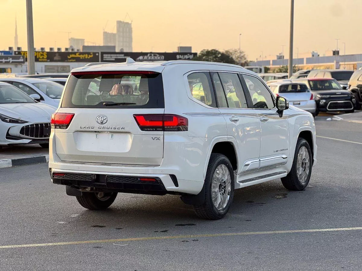 Toyota Land Cruiser  EXPORT ONLY - 2026 LC300 VX 4.0L (GCC Specification)-4-0