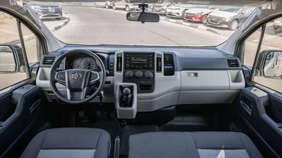 Toyota Hiace GL STD 3.5D MT CARGO MY2025-13