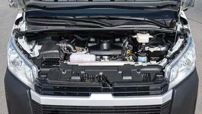 Toyota Hiace GL STD 3.5D MT CARGO MY2025-16