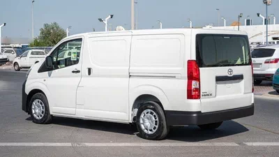 Toyota Hiace GL STD 3.5D MT CARGO MY2025-5