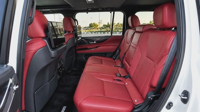 Lexus LX-Series LX 700h Signature 2026 GCC Specs-4