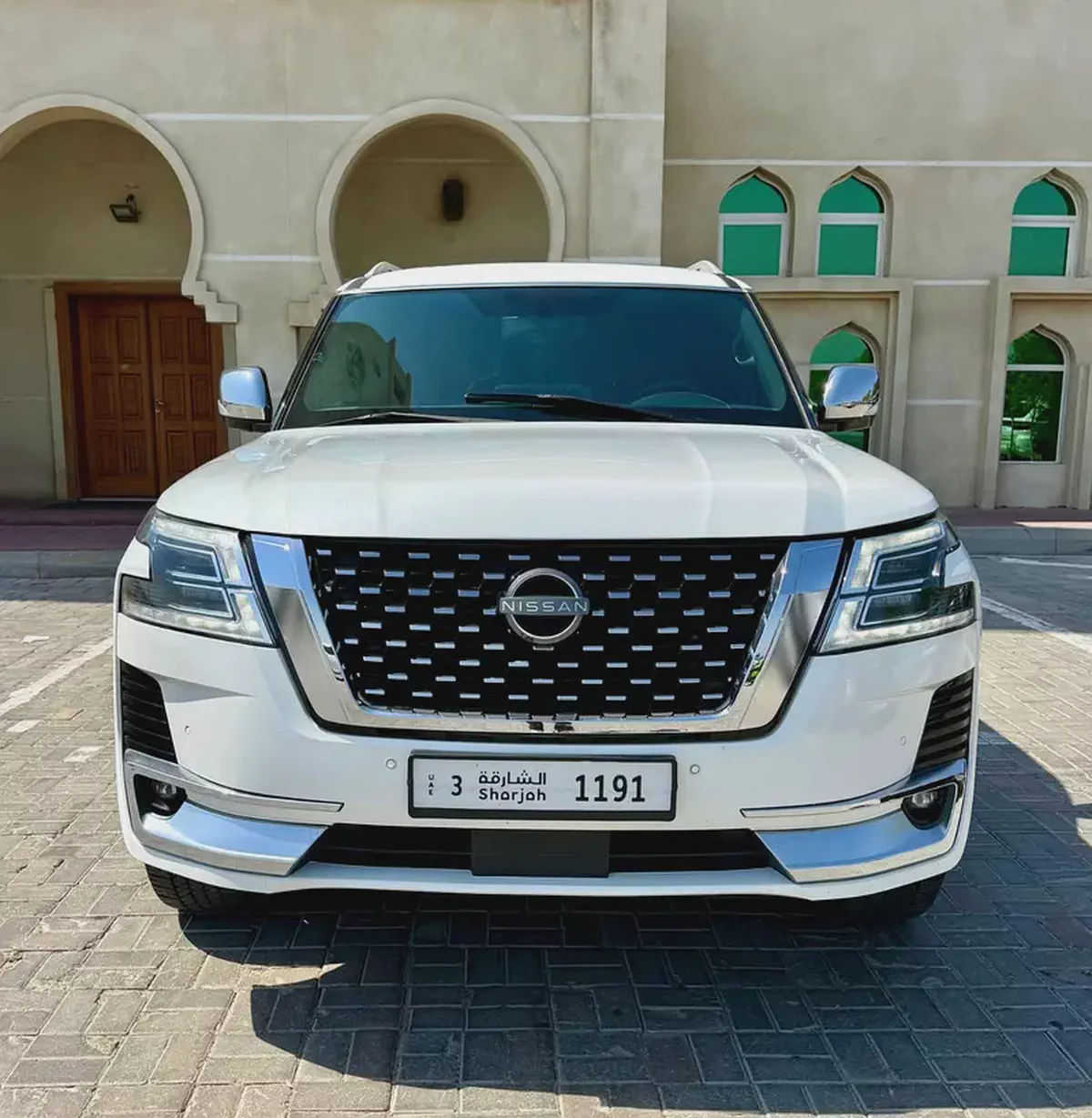 محول 2023 خليجي Nissan Patrol LE Platinum 2011 GCC Specs-1-1