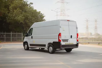 Peugeot Boxer L2H2 Delivery Van | GCC Specs | Ref#P22140-3