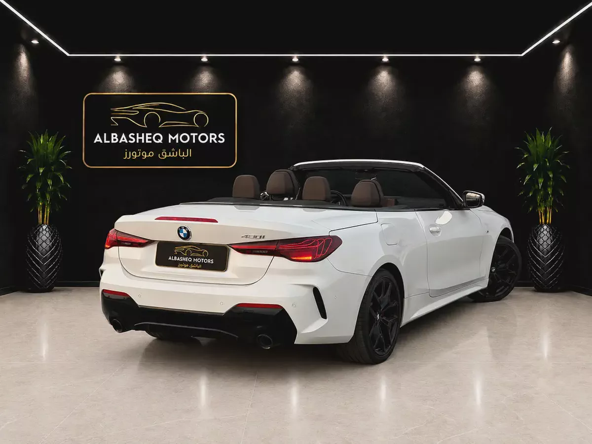 Brand New 2025 BMW 420i Convertible / last face left-1-1