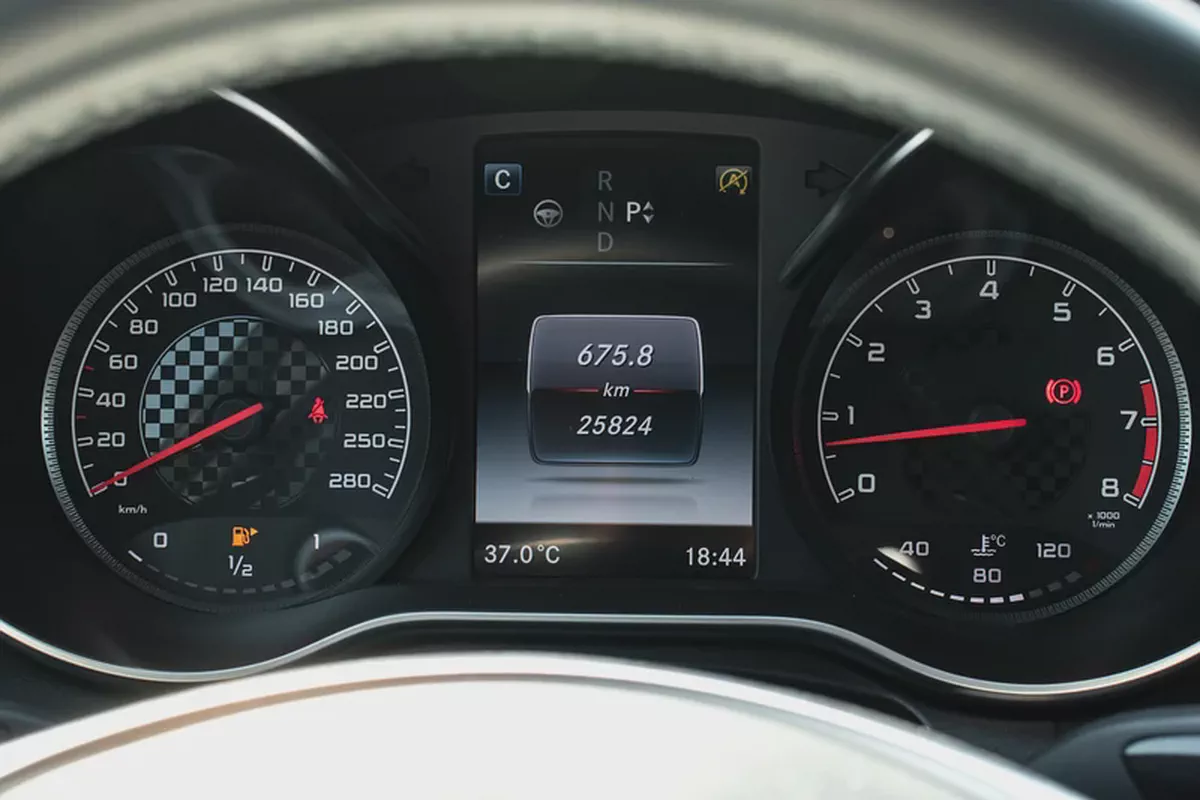 2016 - BENZ C450 STATION - SUPER CLEAN - LIKE NEW - ONLY 25,000 KM-8-8