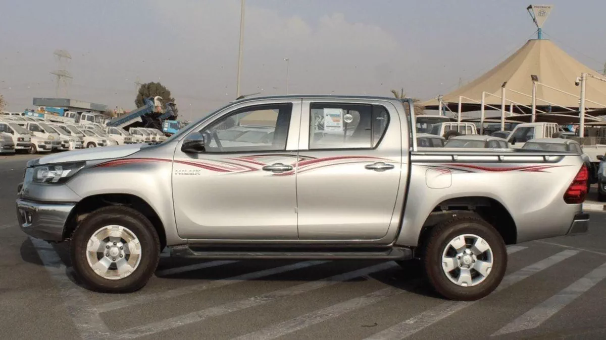 Toyota Hilux SGLX HILUX 2.4L  AT  DIESEL-4-0