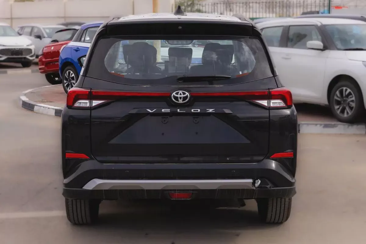 2026 TOYOTA VELOZ V  EXPORT ONLY | AED 66,600/--3-3