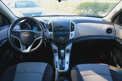 CHEVROLET CRUZE LS 2016!! GCC SPECS-8