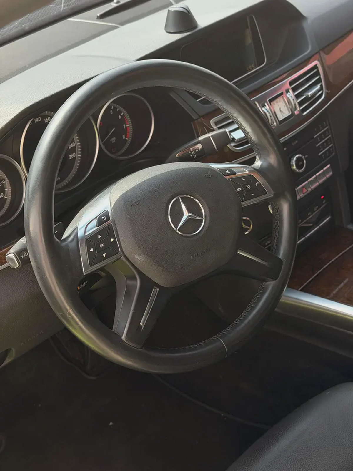 MERCEDES E300 2016 NO ACCIDENT KOREAN SPECS-7-7