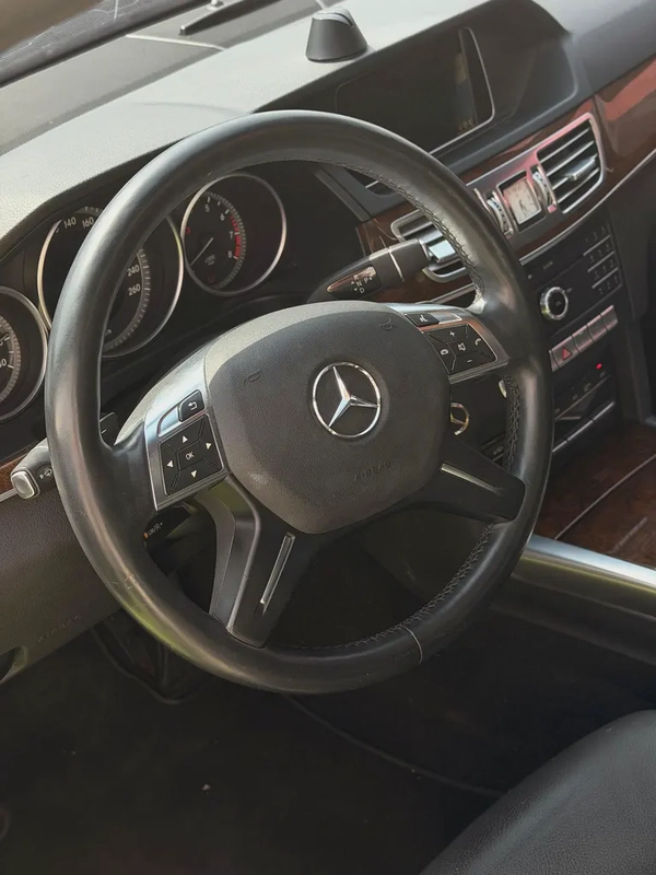 MERCEDES E300 2016 NO ACCIDENT KOREAN SPECS