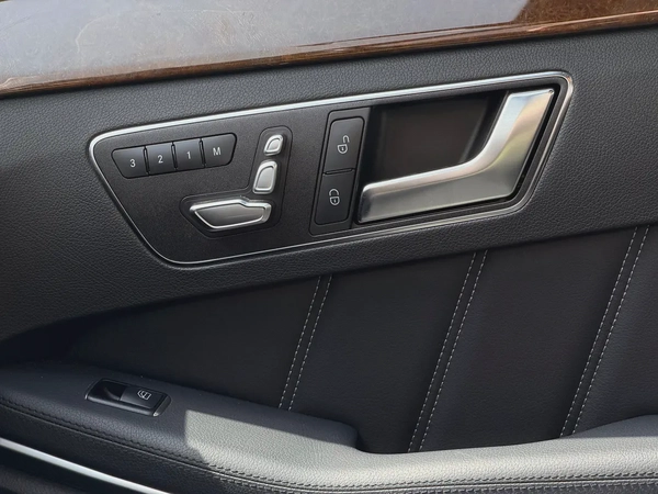 MERCEDES E300 2016 NO ACCIDENT KOREAN SPECS