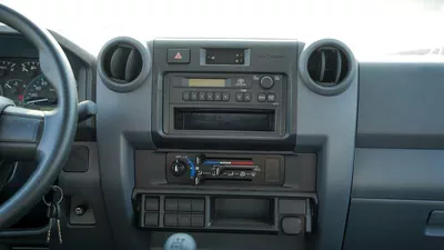 Toyota Land Cruiser Pick Up-5