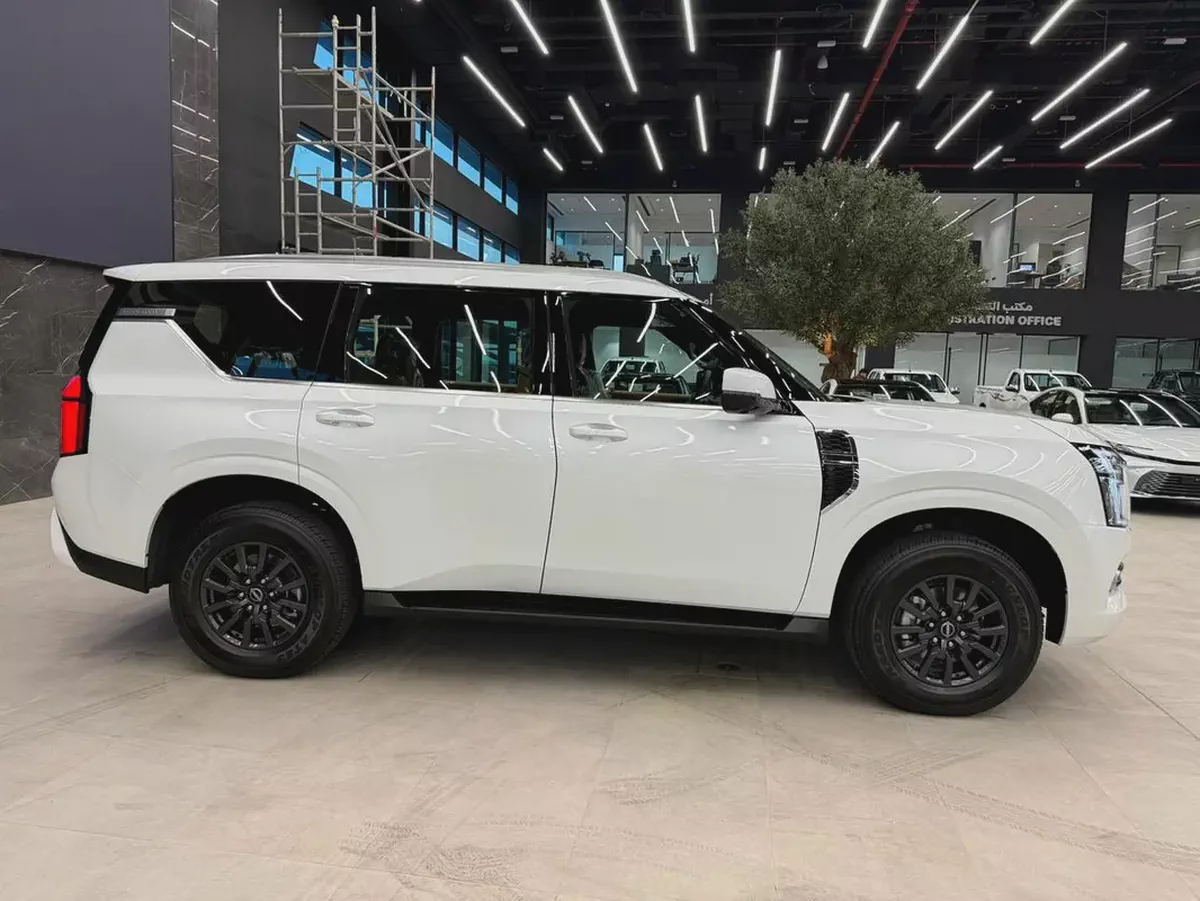 Nissan Patrol SE Titanium 2026 GCC Specs ضمان الوكيل-3-3