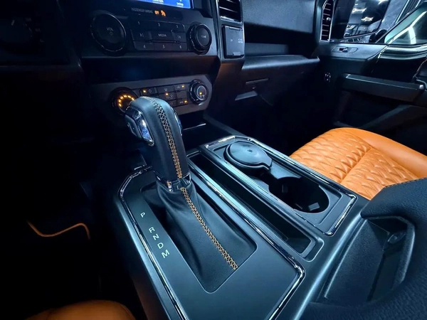 Super-Crew | Original Paint | 375bhp | Hermes Diamond Interior | GCC