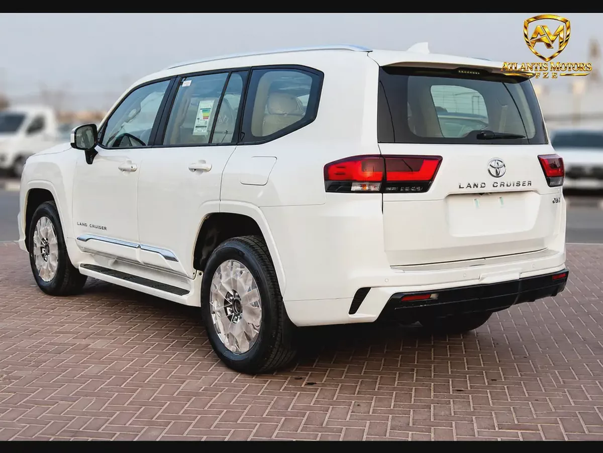 Brand New 2026 Toyota Land Cruiser GXR | Kuwait GCC Specs | 0km-3-3