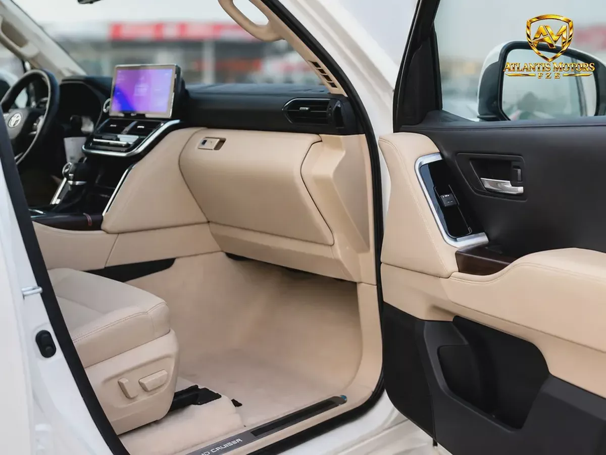 Brand New 2026 Toyota Land Cruiser GXR | Kuwait GCC Specs | 0km-8-8
