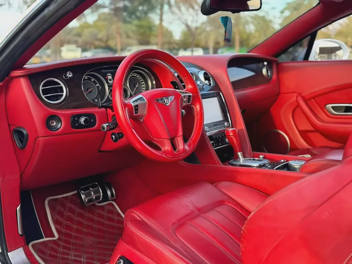 BENTLEY GT CONTINANTAL MODLE 2013 GCC SPACE-12-12