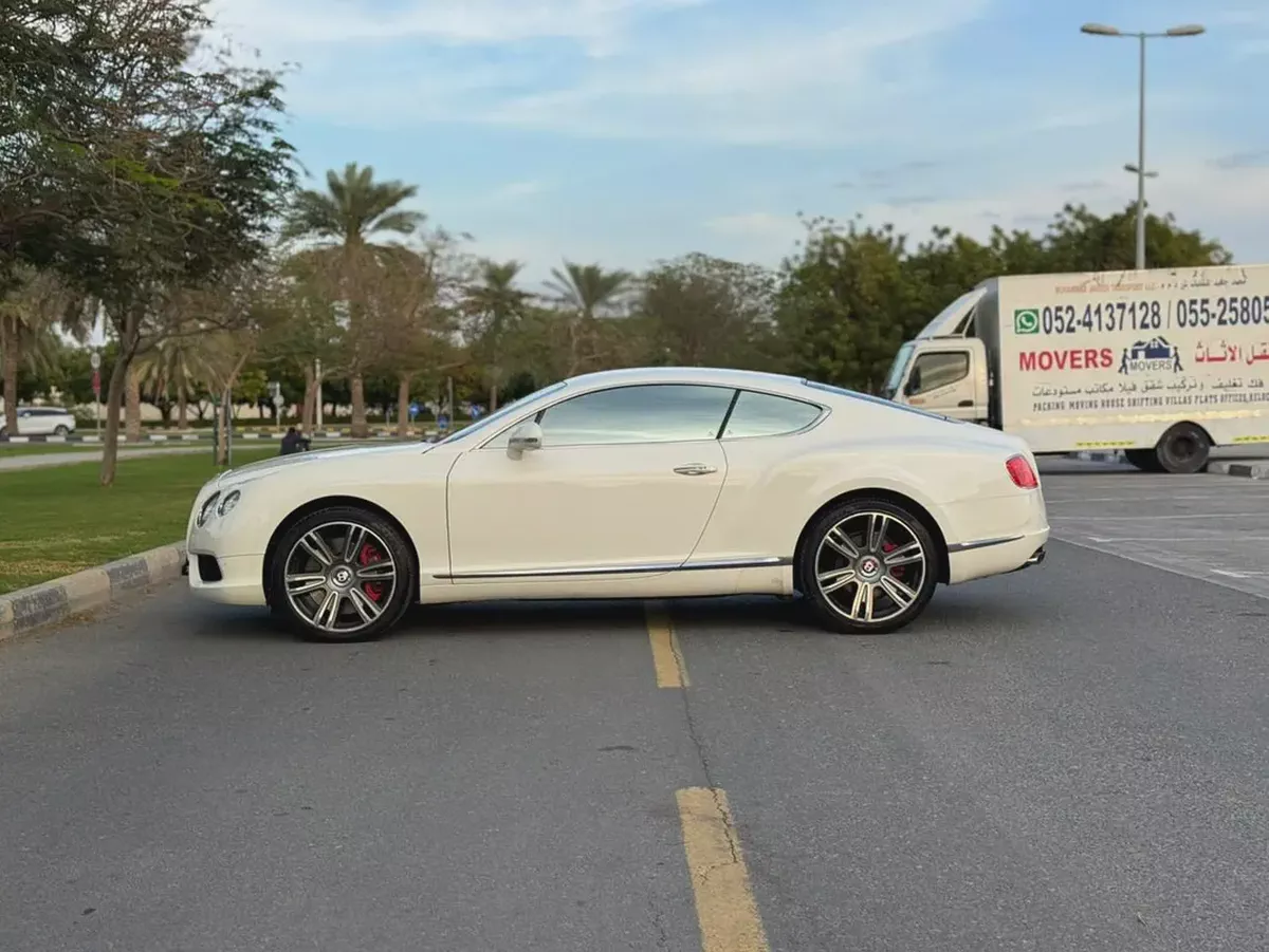 BENTLEY GT CONTINANTAL MODLE 2013 GCC SPACE-6-6