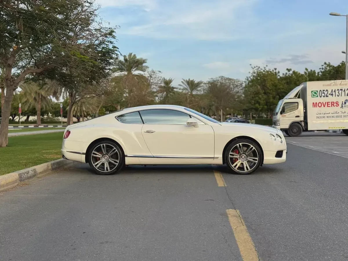BENTLEY GT CONTINANTAL MODLE 2013 GCC SPACE-7-7