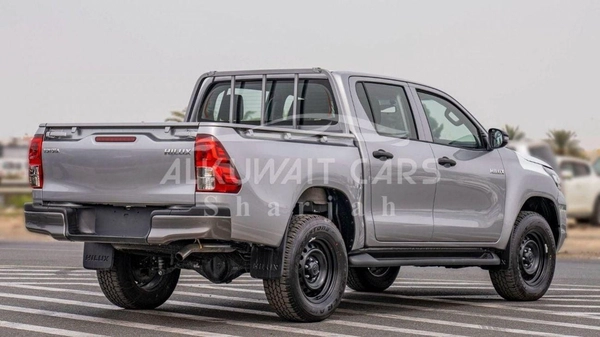 Toyota Hilux TOYOTA HILUX DC 2.4L Diesel MT 4X4 P.WINDOW 2025