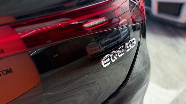 Mercedes Benz EQE 53 4M Mercedes-Benz EQE 53 AMG 2024 - GCC - Under Warranty