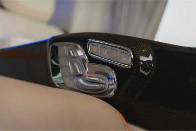 AED 10,692 / 60 months | 0% DP | 2025 MERCEDES BENZ V- 300 / Mercedes Benz Warranty-13