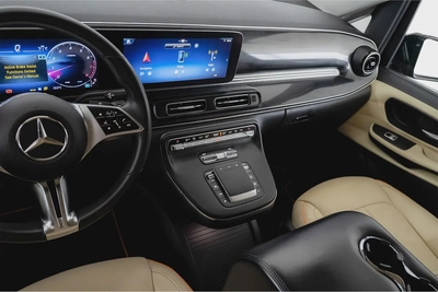 AED 10,692 / 60 months | 0% DP | 2025 MERCEDES BENZ V- 300 / Mercedes Benz Warranty-8
