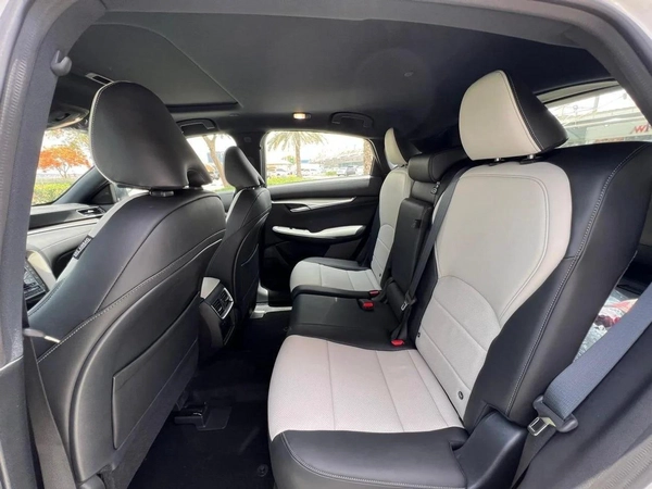 Infiniti QX55