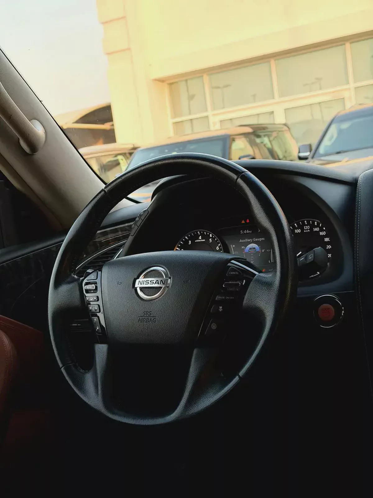 Nissan Patrol LE Titanium 2020 | GCC Specs-8-8