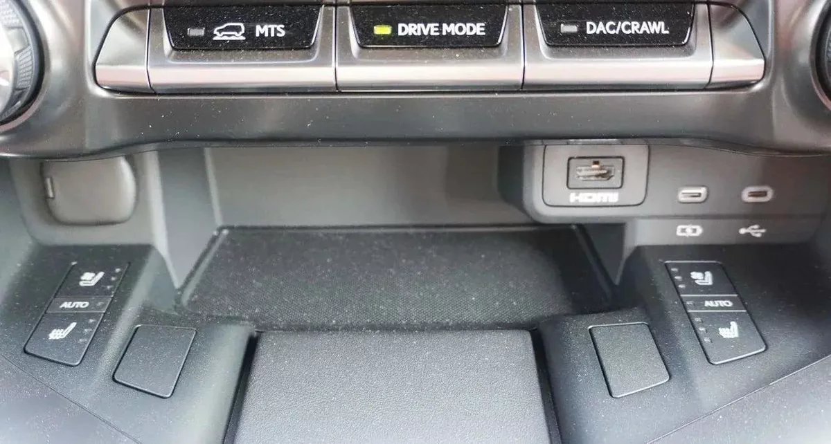 Lexus LX700h LX700H VIP full option-15-0