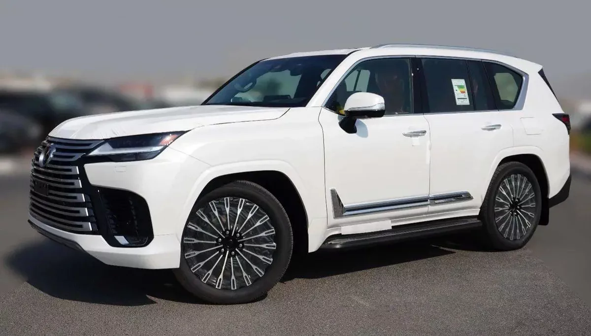 Lexus LX700h LX700H VIP full option
