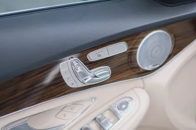 MERCEDES C300 2020-11