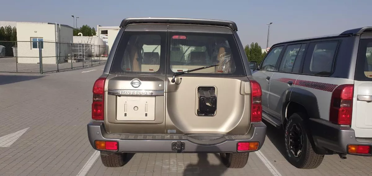 2024 Nissan Patrol Safari Gold – Luxury SUV-1-1
