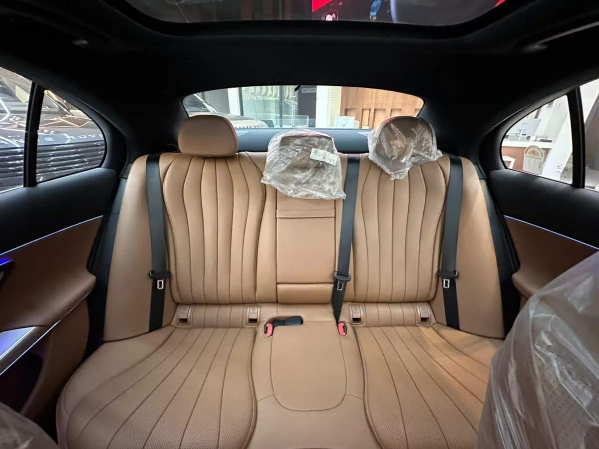 Mercedes Benz E300 AMG Brand new Full option-9-0