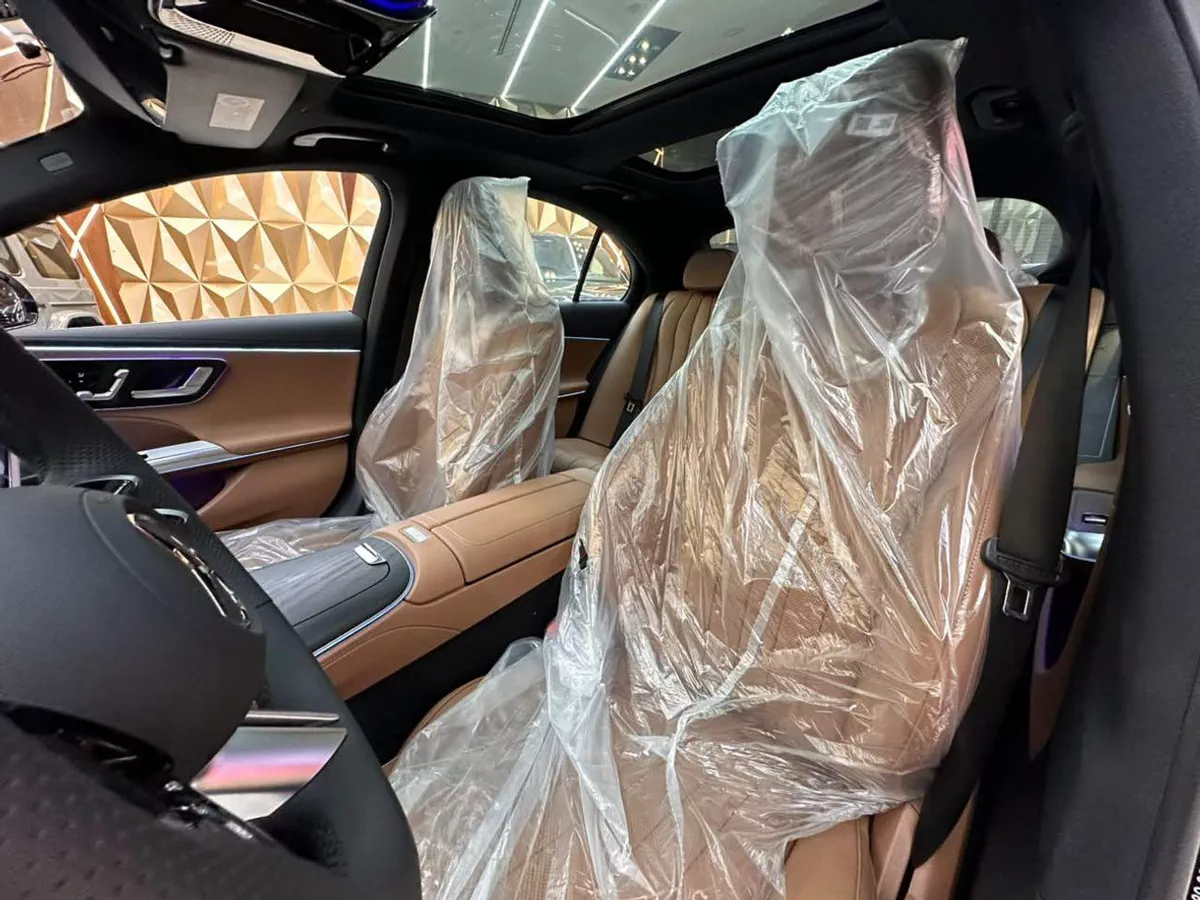 Mercedes Benz E300 AMG Brand new Full option-8-0