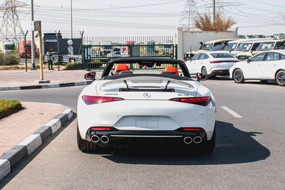 2023 Mercedes-Benz SL43 AMG – | Only 2,000 KM | Brand New Condition-8