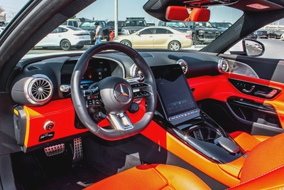 2023 Mercedes-Benz SL43 AMG – | Only 2,000 KM | Brand New Condition-10